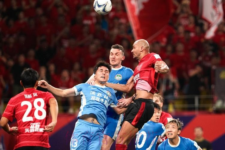 足协杯半决赛综述 | 河南点球过关 国安大胜晋级 足协杯半决赛综述 | 河南点球过关 国安大胜晋级