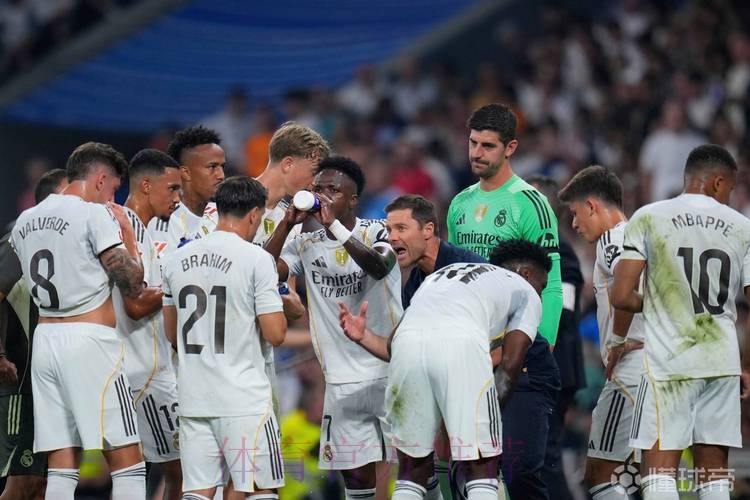 投入10万美元!马卡:皇马改造世俱杯训练场 投入10万美元!马卡:皇马改造世俱杯训练场